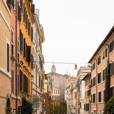 Appartamento Storico Vicinissimo Al Colosseo-3
