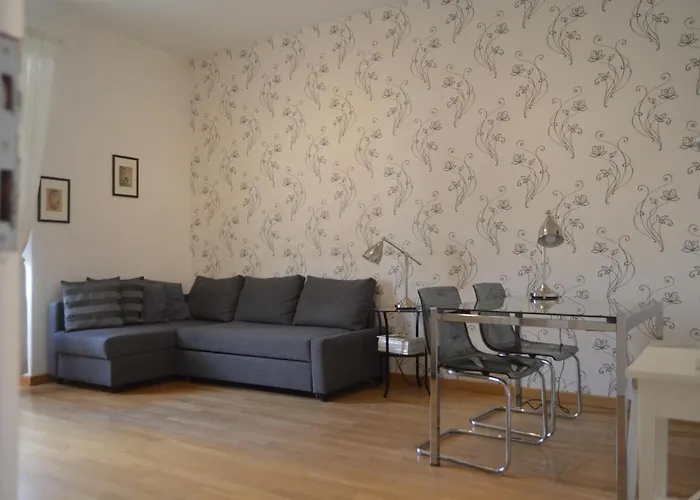 Near Colosseum San Giovanni Pet-Friendly